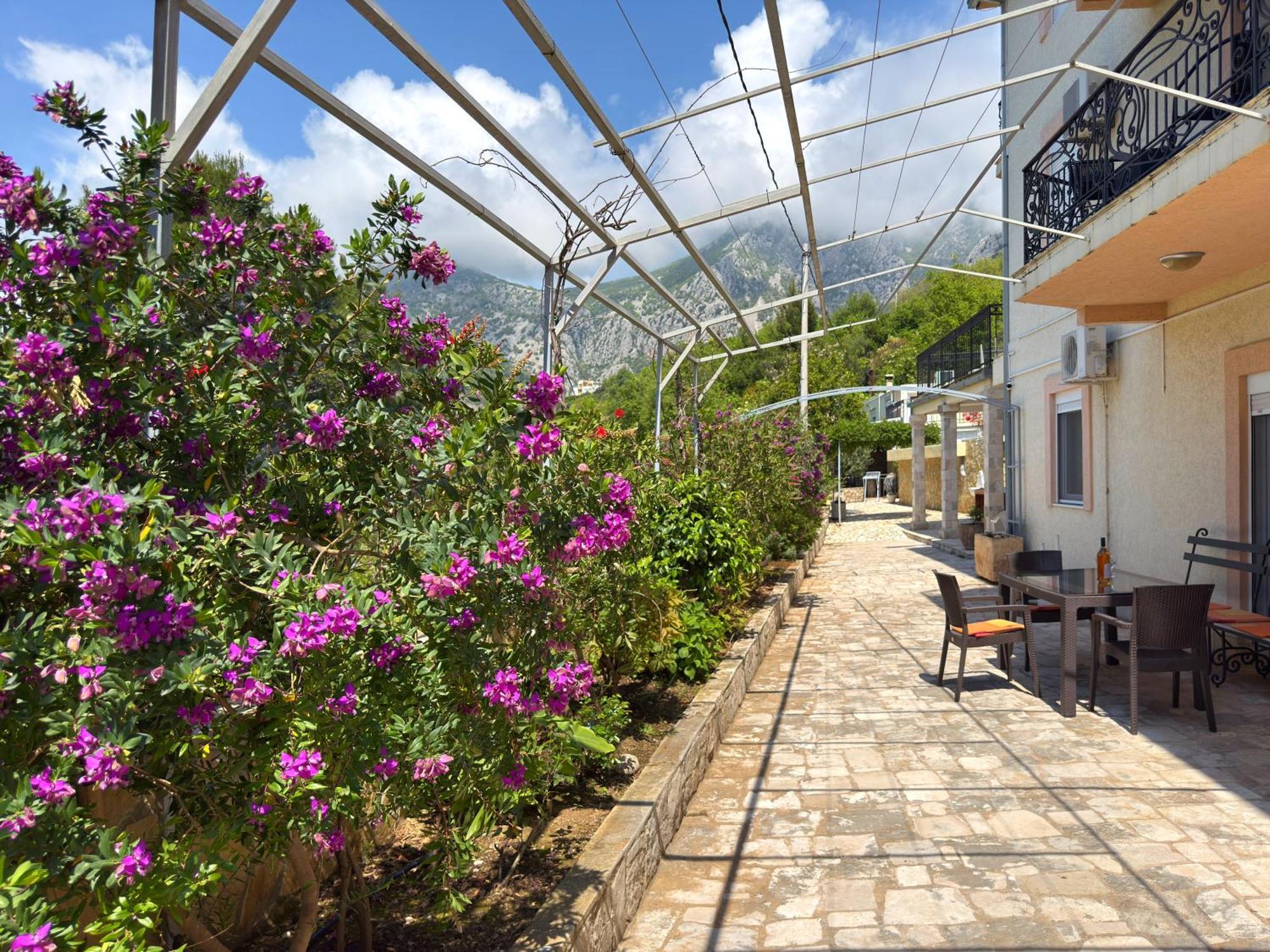 Vila Tara Sutomore Dış mekan fotoğraf